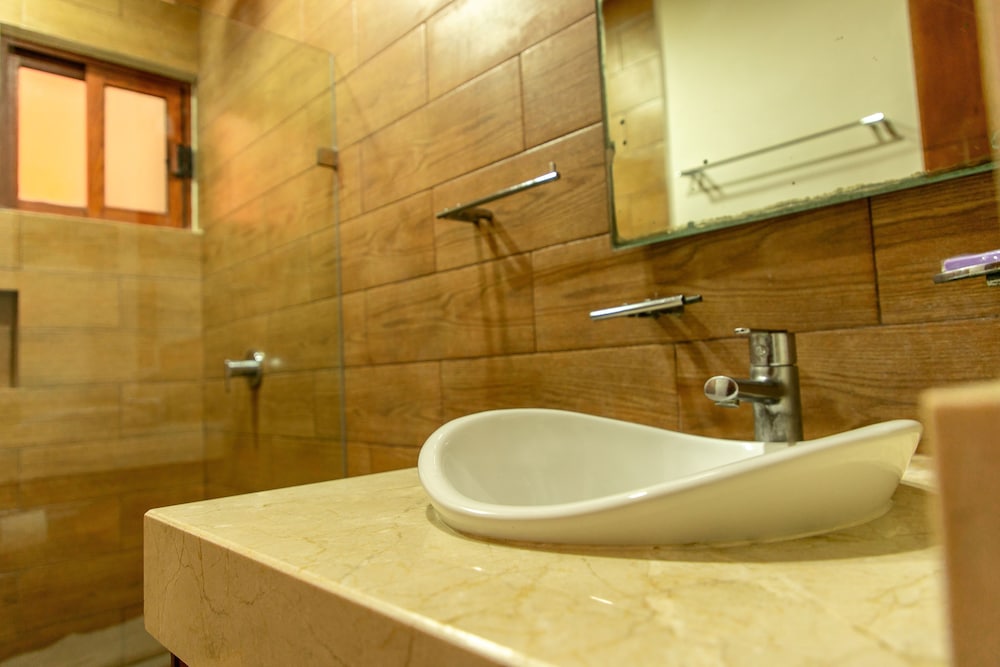 Aqua Star Boutique Hotel and Condos By Koox Luxury Collection 80/80