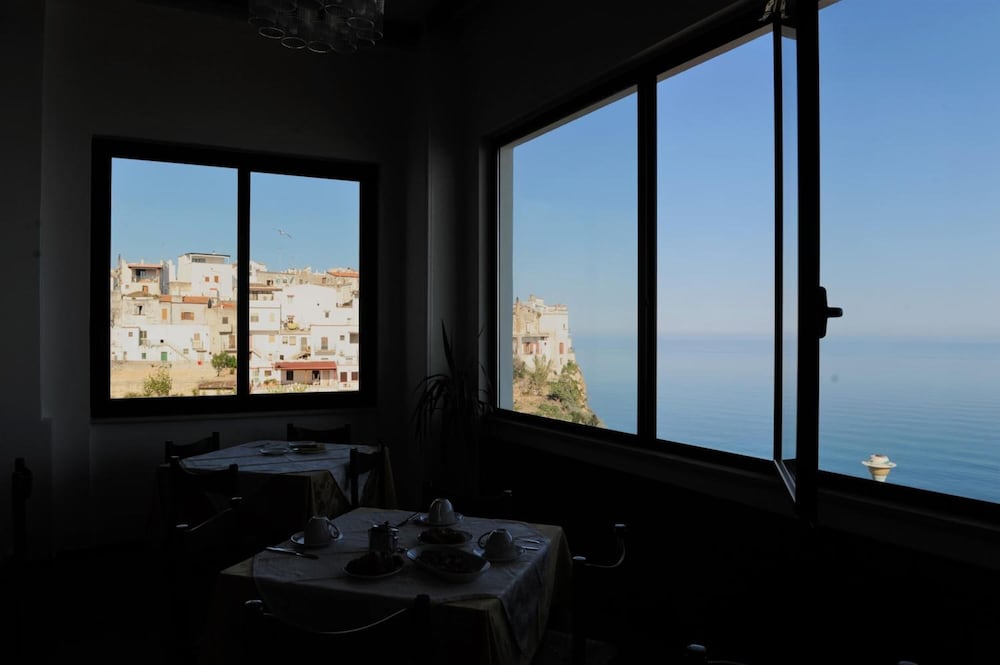 Hotel Peschici 18/50