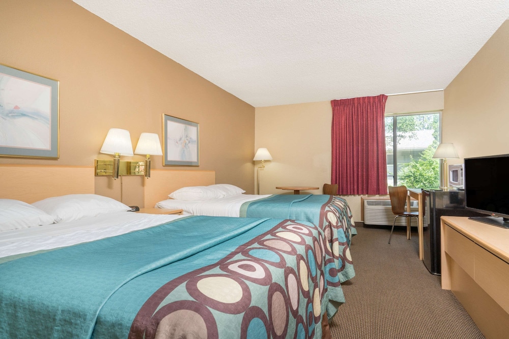 Upgrade, 2 Double Beds