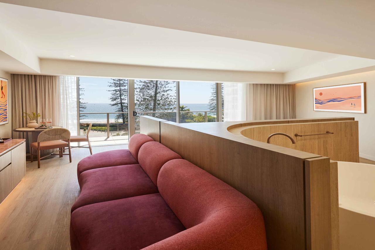 Avani Mooloolaba Beach Hotel 97/116