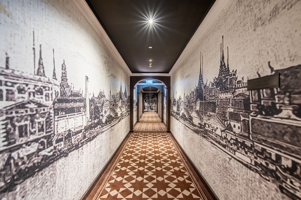 Metropole Bangkok, a Tribute Portfolio Hotel by Marriott in BANGKOK