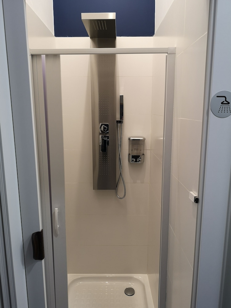 Modular Rooms Hotels 23/50