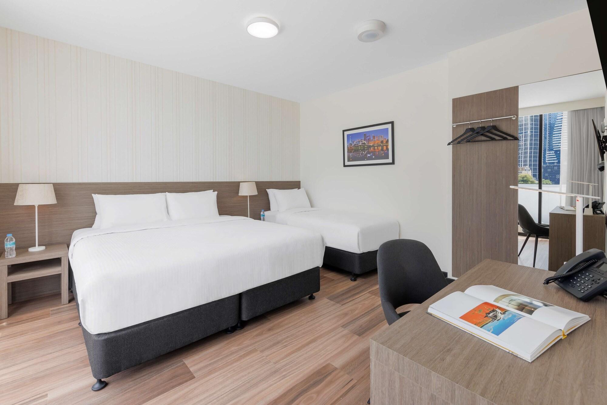 Executive, Multiple Beds