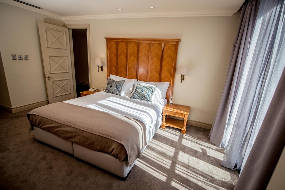 The Michelangelo Towers 9/54