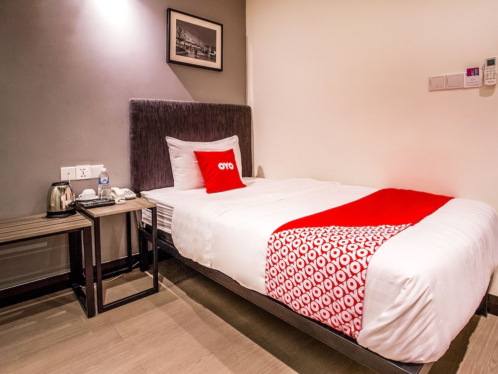 OYO 89576 Mokka Hotel 17/28