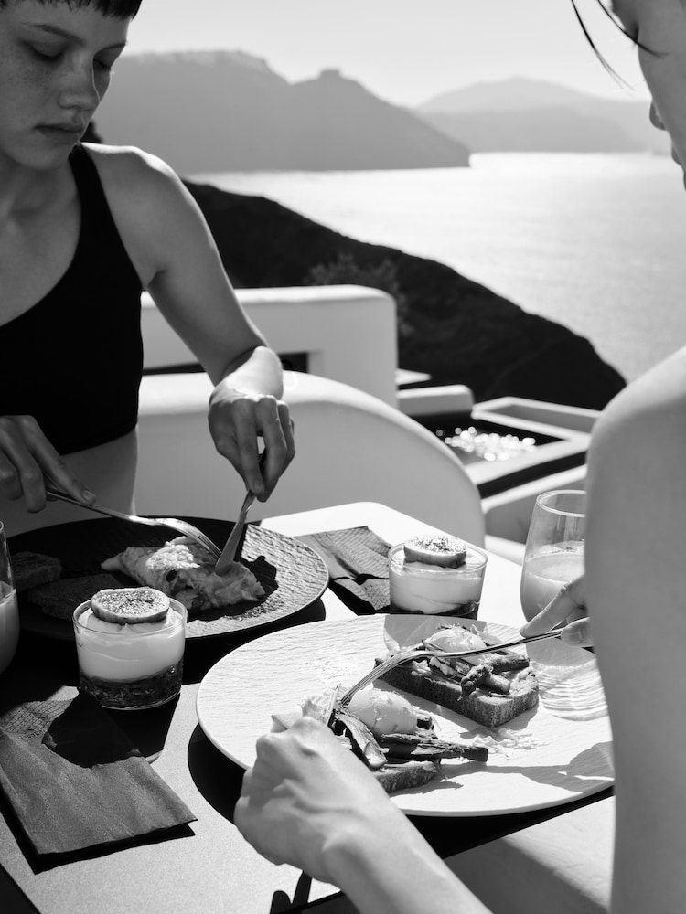 Abyss Santorini - Adults Only 14/50