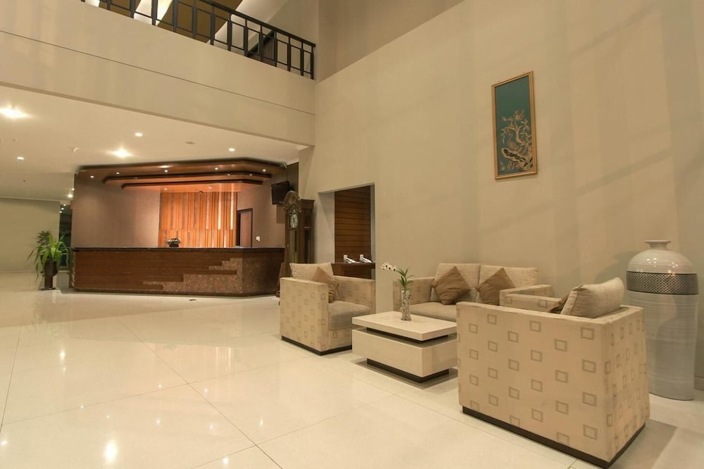Hotel Dafam Pekalongan 38/66