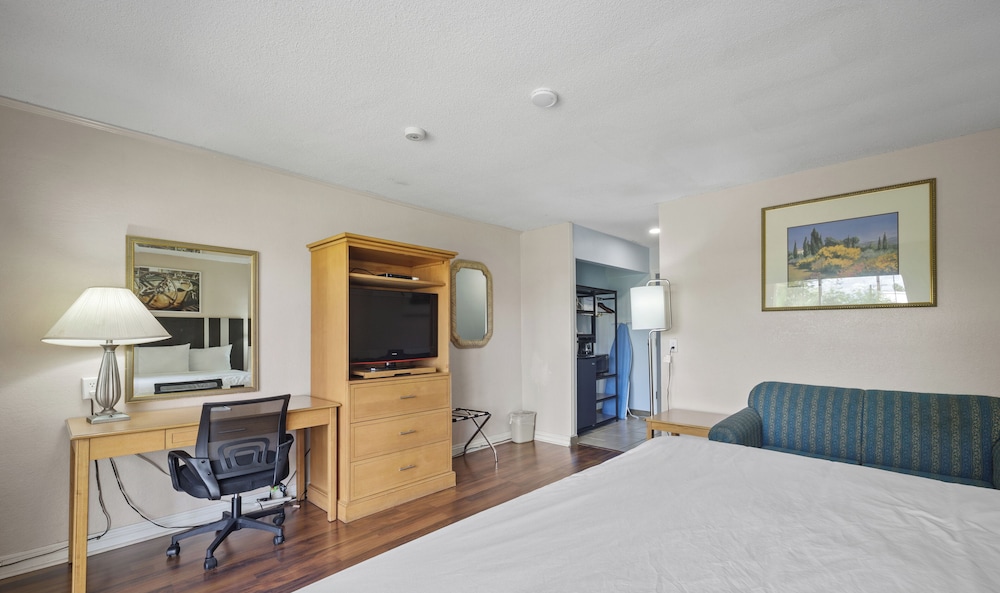 Room at Sol Springs Inn, CATHEDRAL CITY - CA