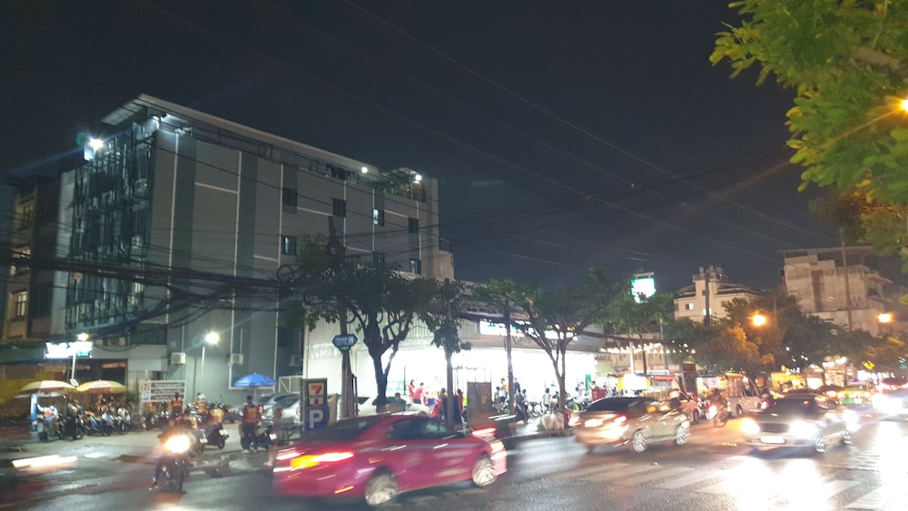 W71 Hotel bangkok 9/50