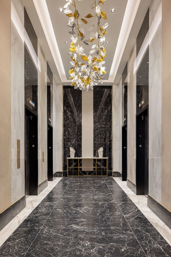 Nobu Hotel New Orleans - A Caesars Rewards Destination 19/38