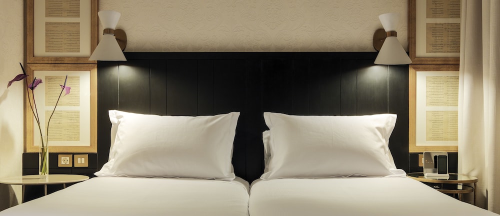 H10 Catalunya Plaza Boutique Hotel 27/73