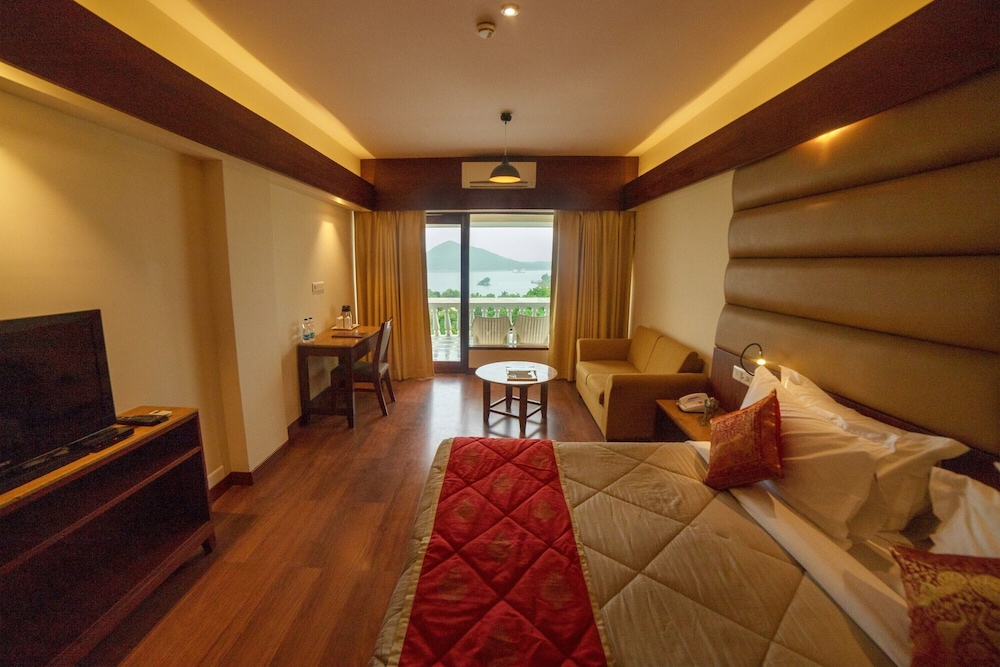 Hotel Hilltop Palace 17/29