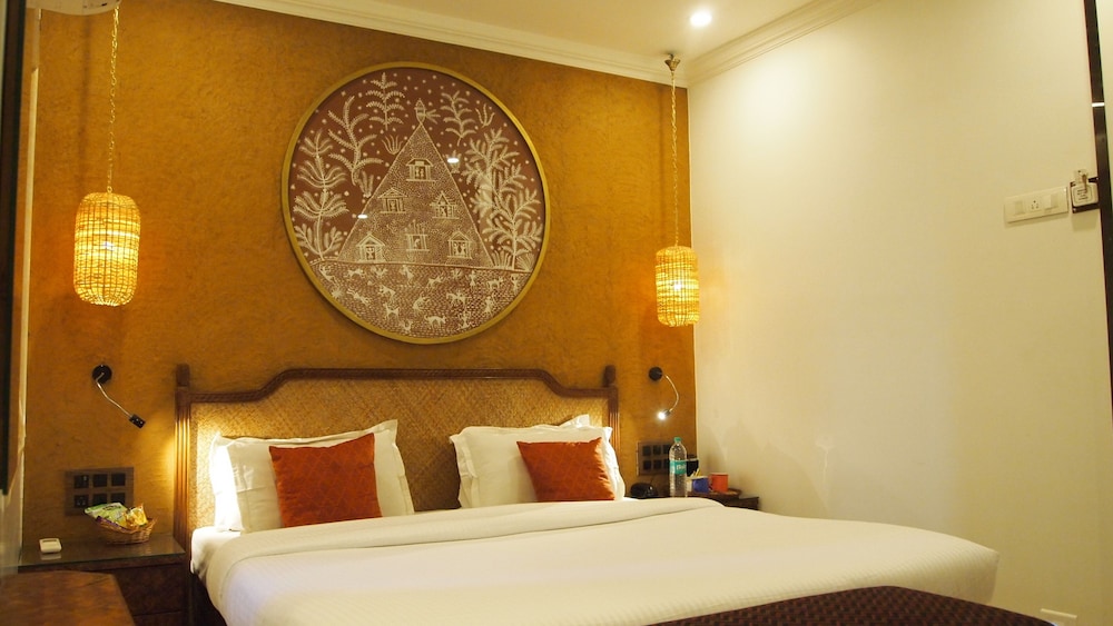 Hotel Accord 29/67