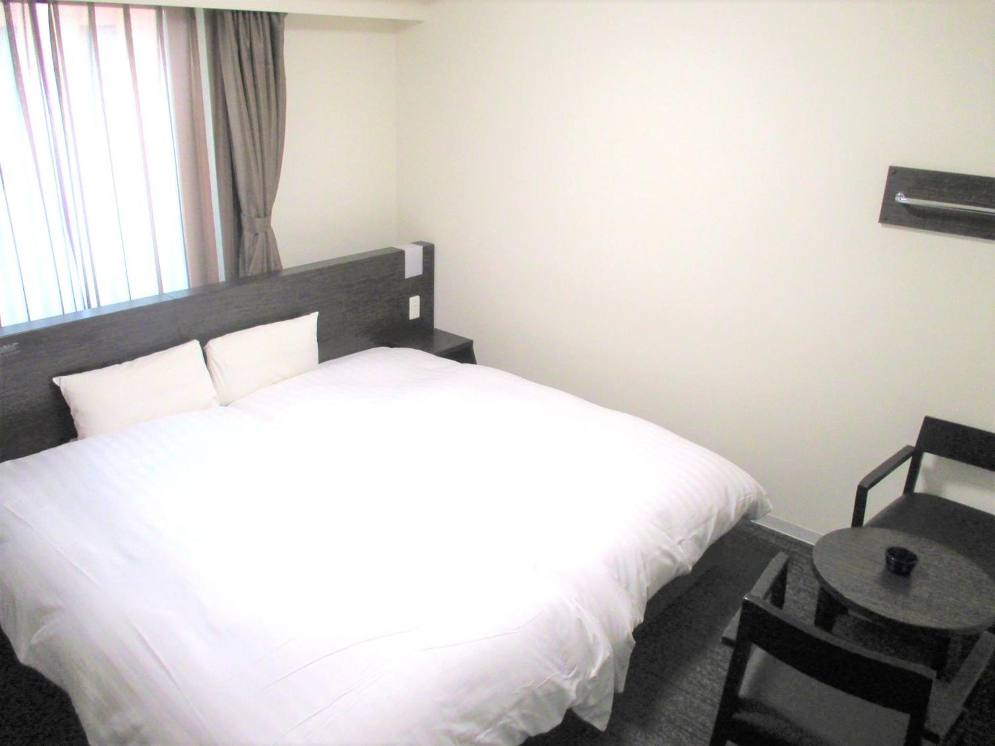 Hollywood, Twin Beds