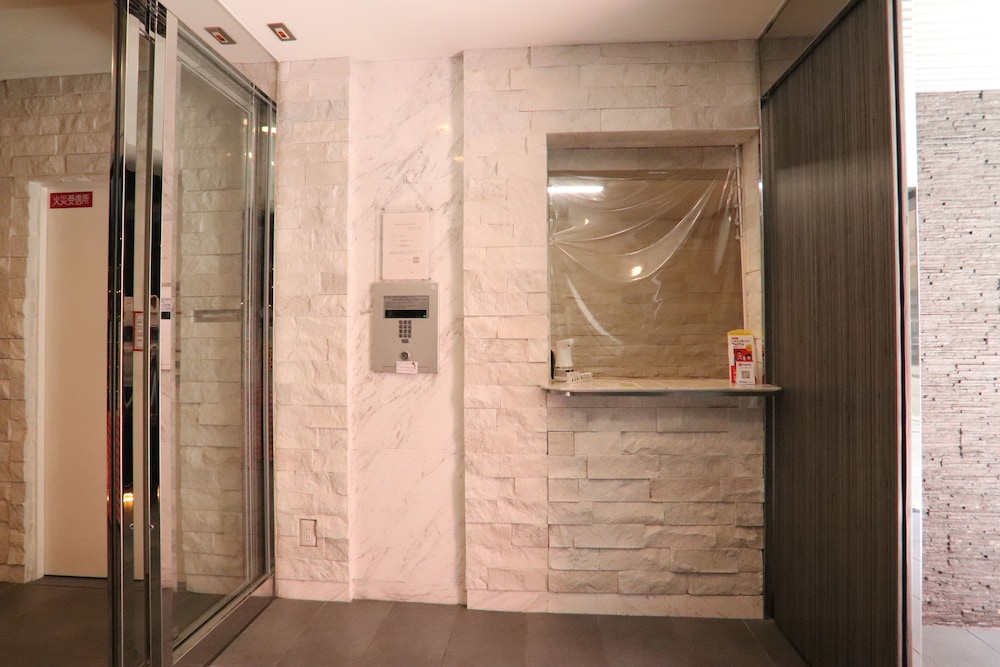 Pg Kuromon Apartment 27/50