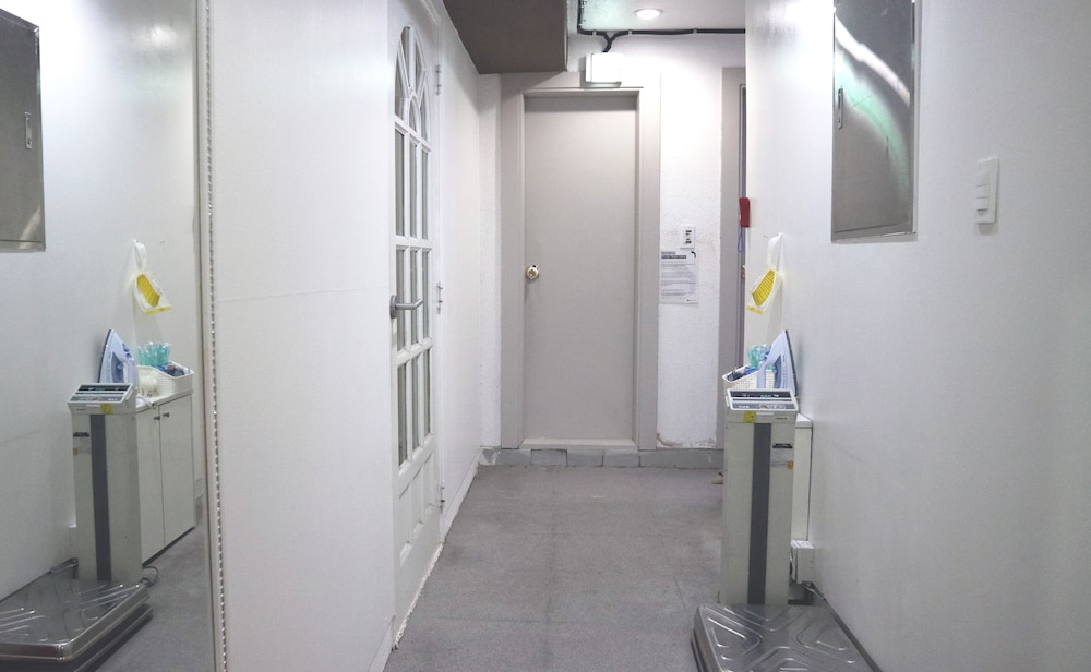 Hostel Korea 47/48