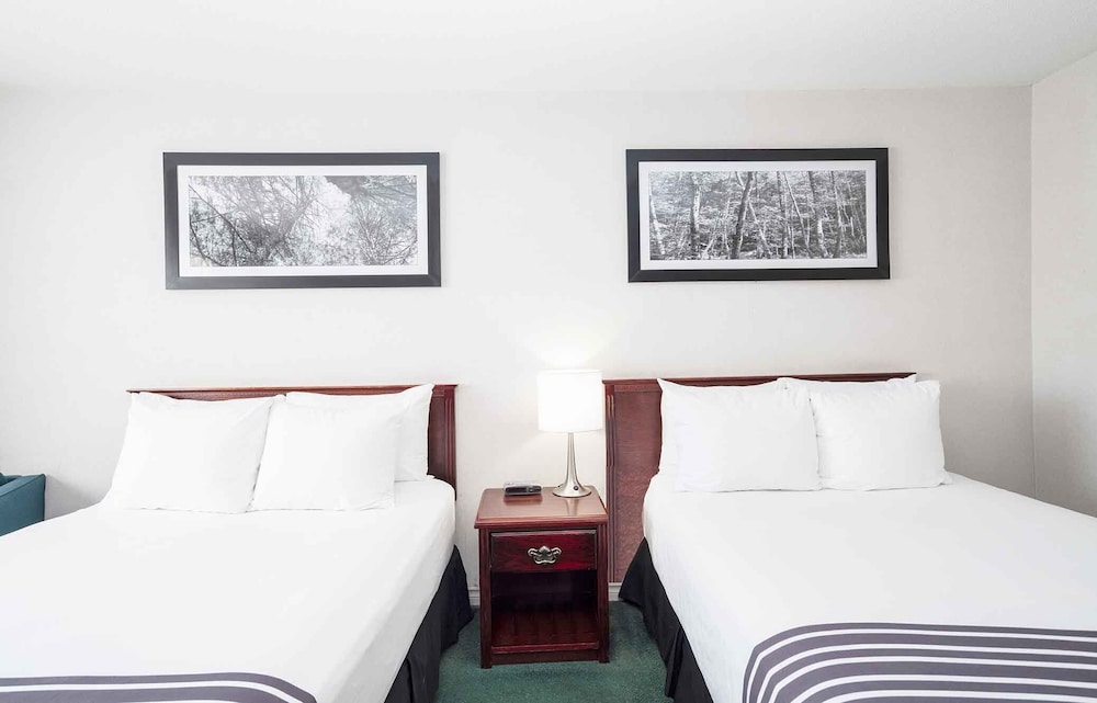 Sandman Inn Smithers 16/30