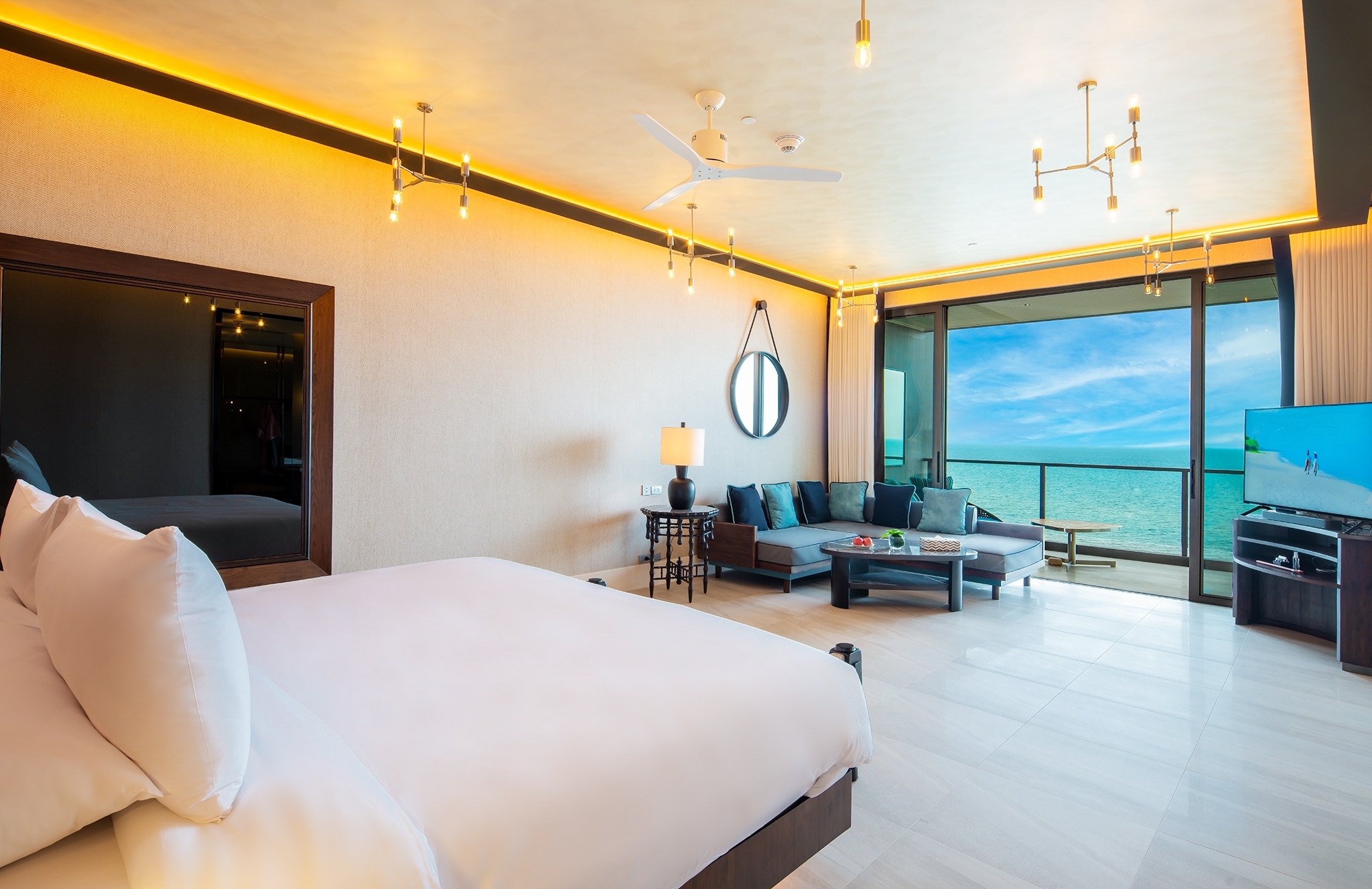 BaBa Grand Ocean Suite