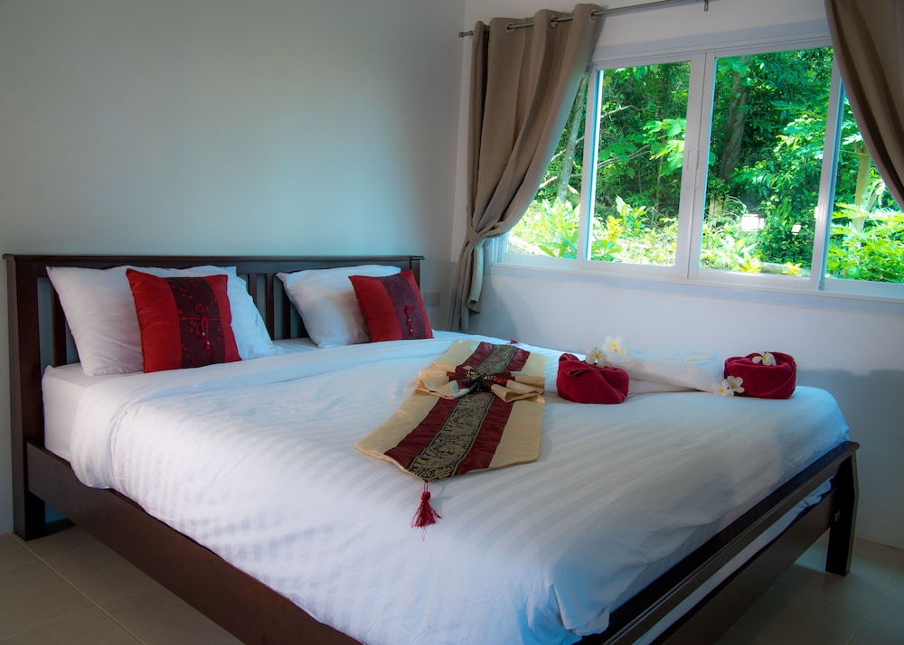 ROOM, QUADRUPLE, SEA VIEW