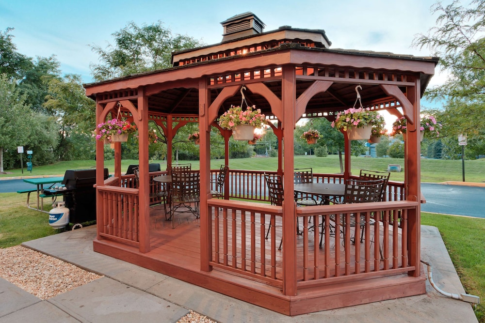 Sonesta Simply Suites Nanuet 3/23