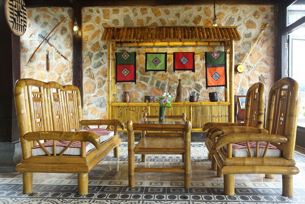 Mai Chau Ecolodge 43/72