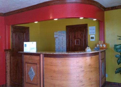 Economy Inn Suites 3/23