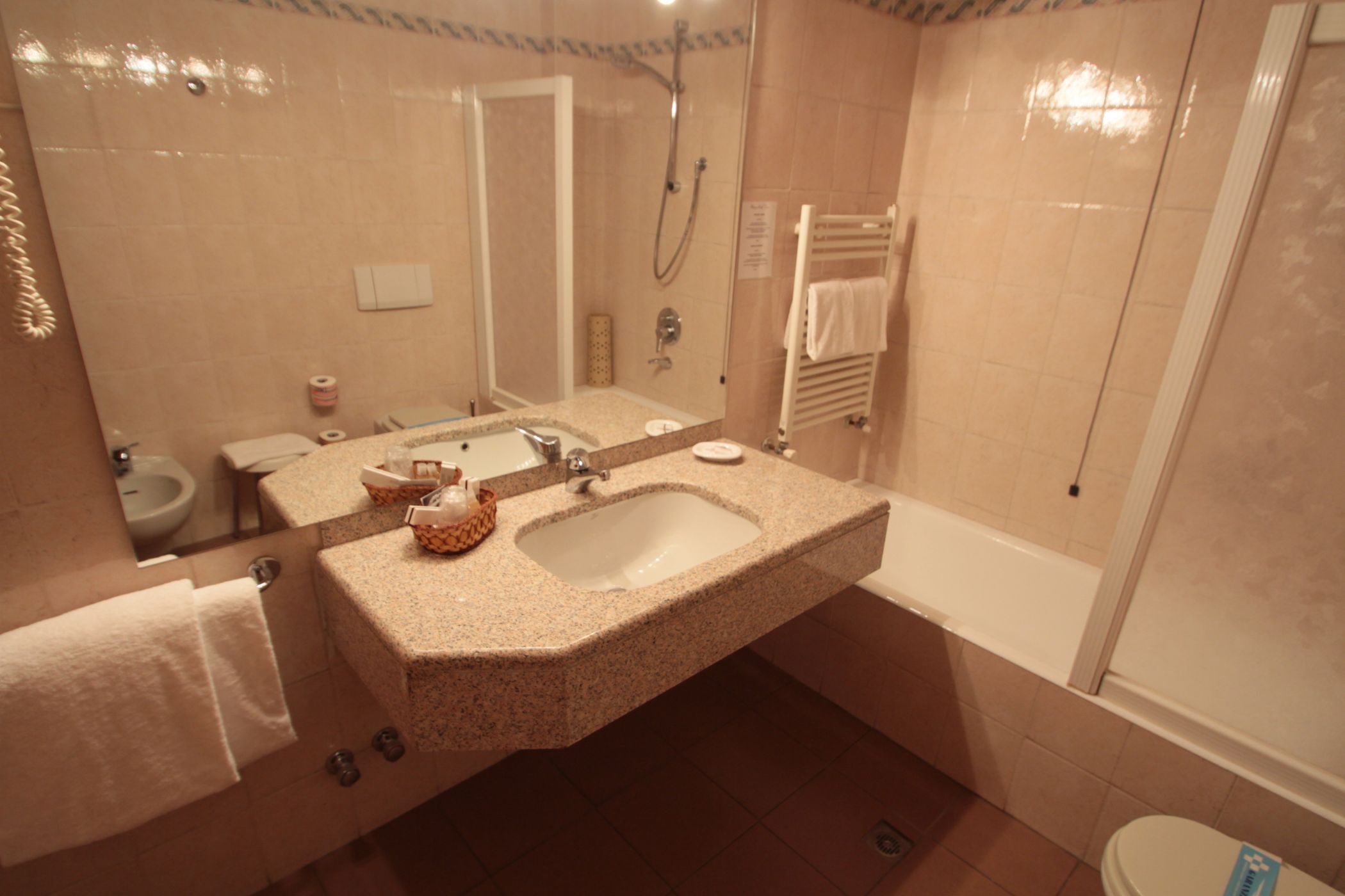Monica Hotel Fiera 49/50