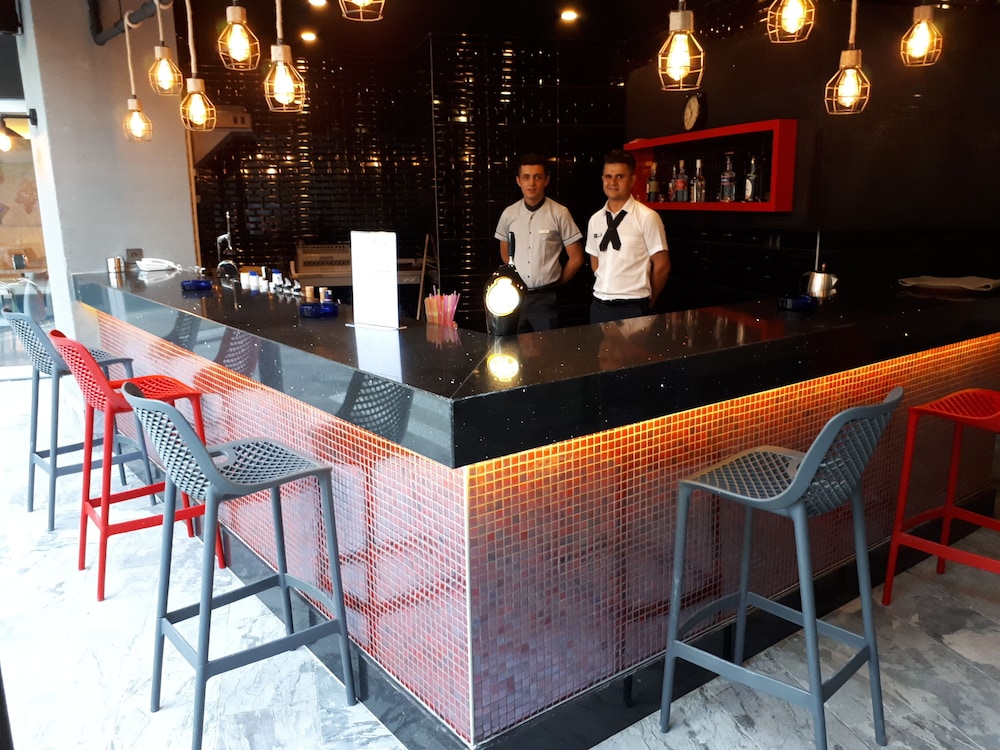 Ramira City Hotel 16 Adult Hotel 32/50