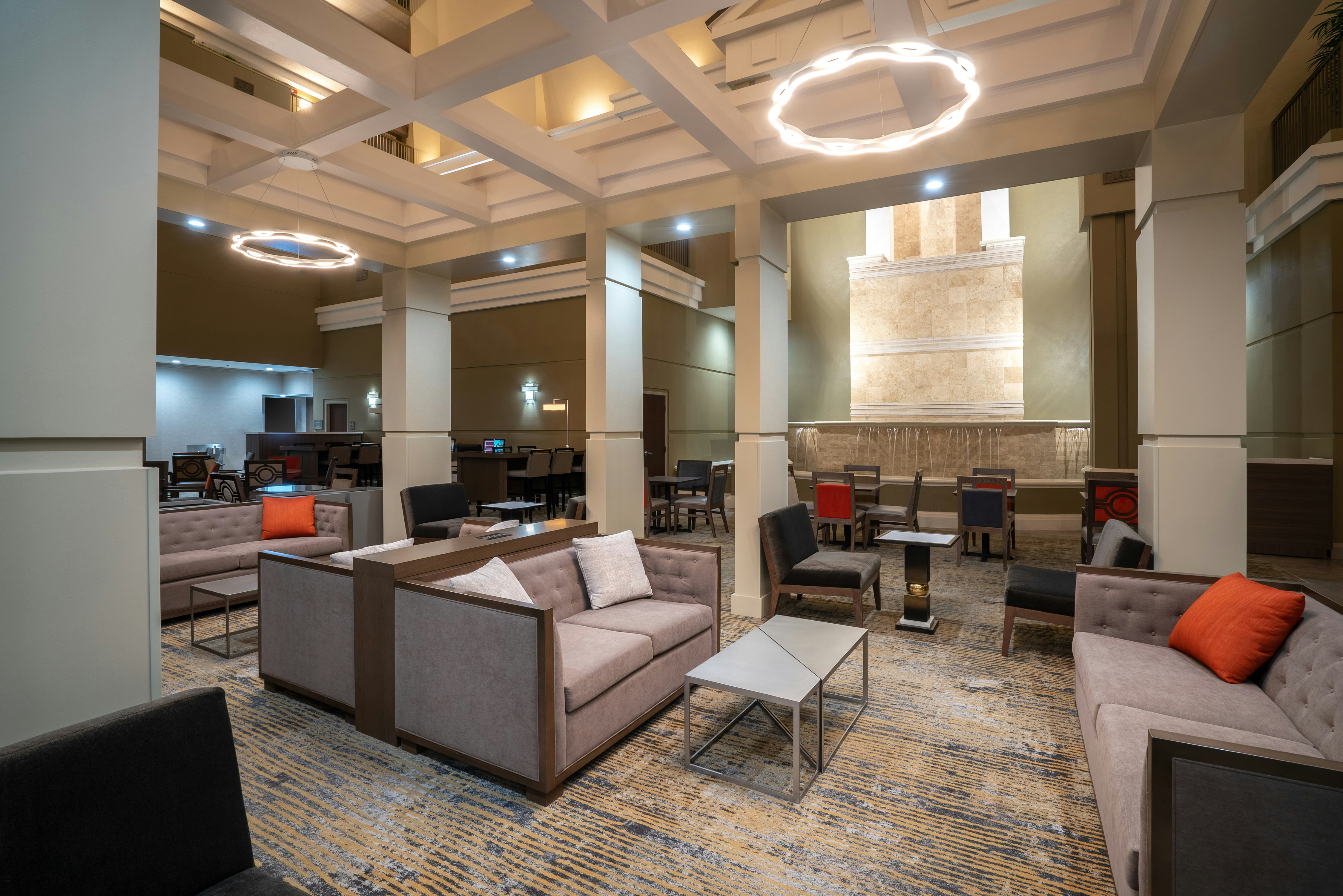 Embassy Suites by Hilton Nashville at Vanderbilt 36/58