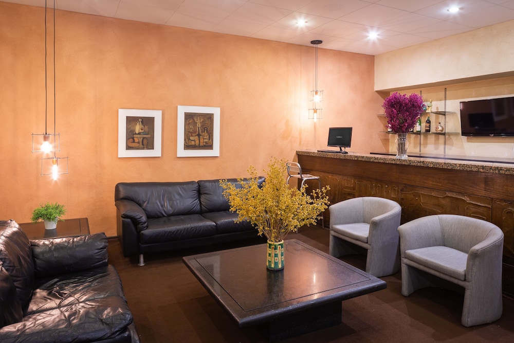 Rojas All Suites Hotel 43/56