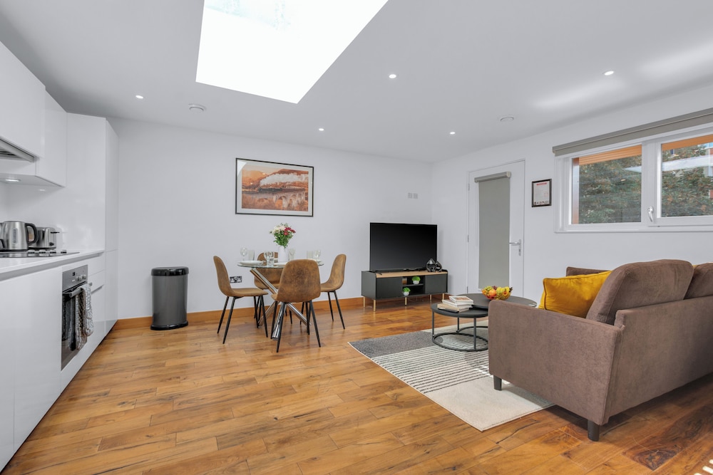 Shoreditch Square by Squa.re Apartments 28/39