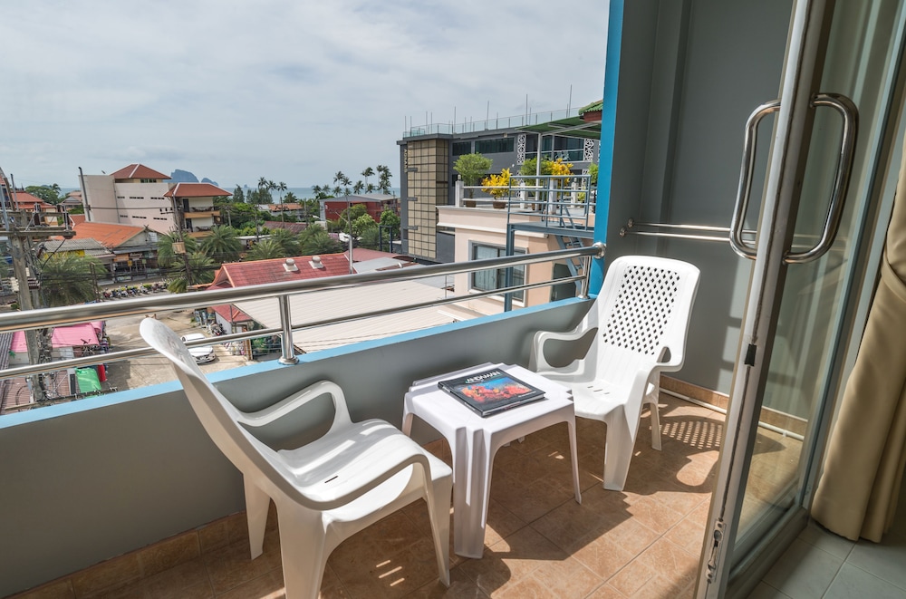 Alisa Hotel Aonang 30/50
