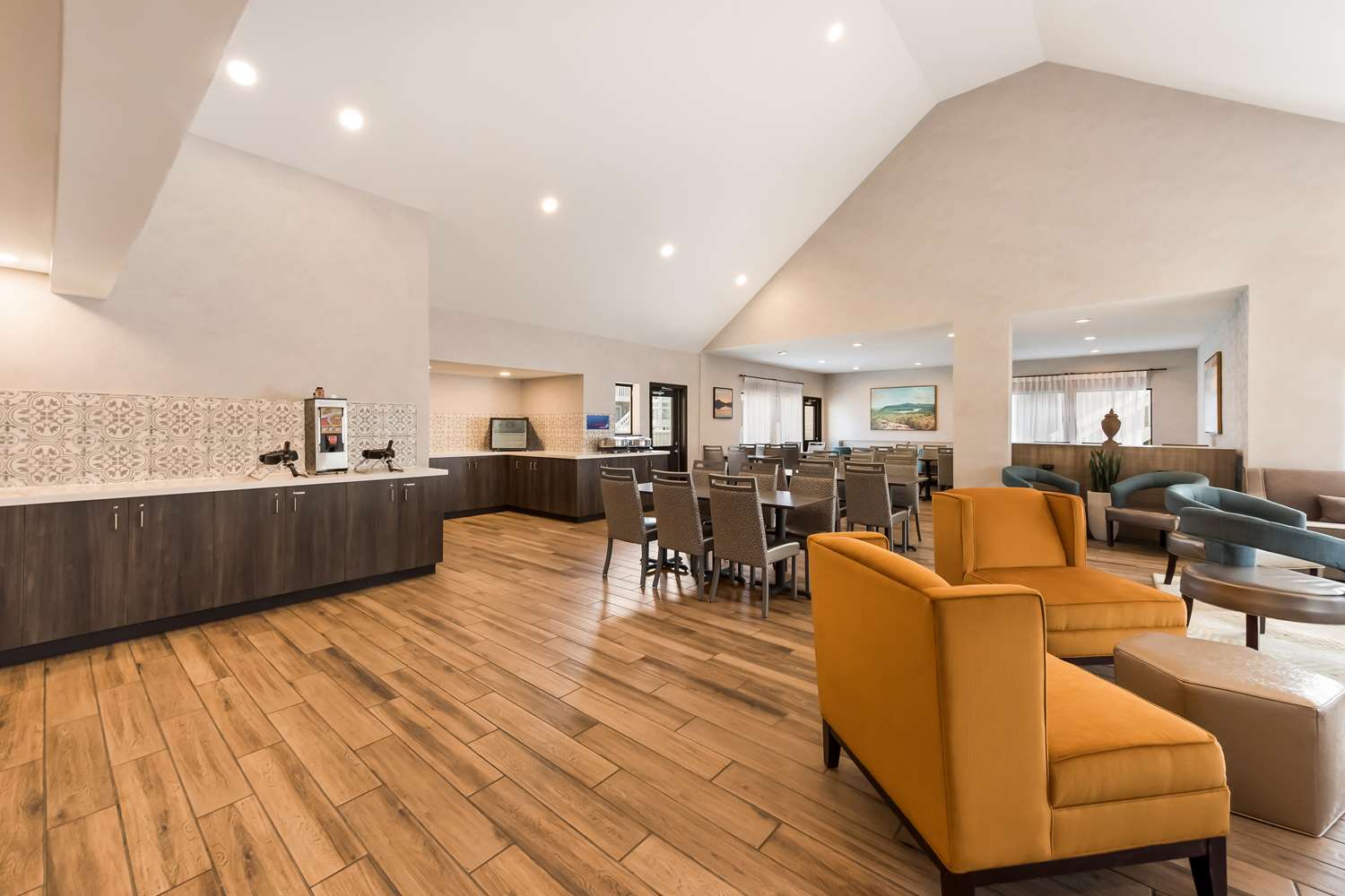 Best Western Fishkill Inn and Suites 38/53