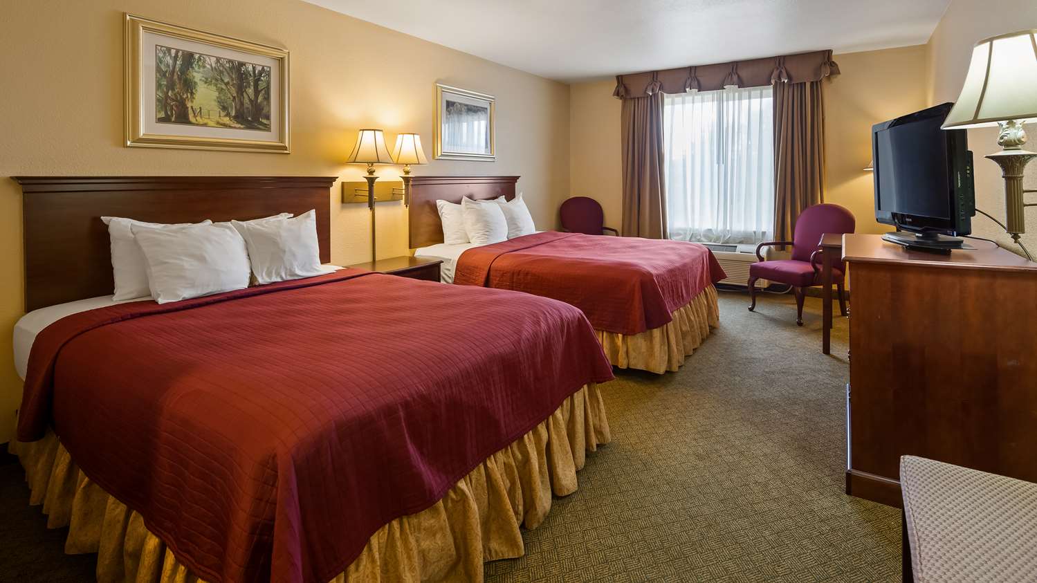 غرفة بسريرين كوين، Best Western Penn-Ohio Inn & Suites 2/3