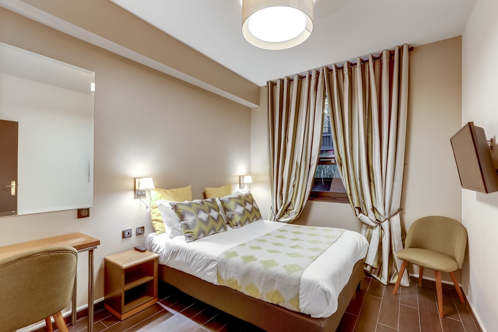 HOTEL OPERA MAINTENON 21/50