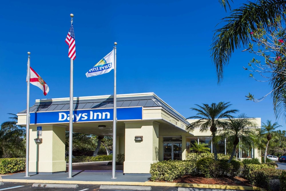 Days Inn By Wyndham Melbourne 1/34
