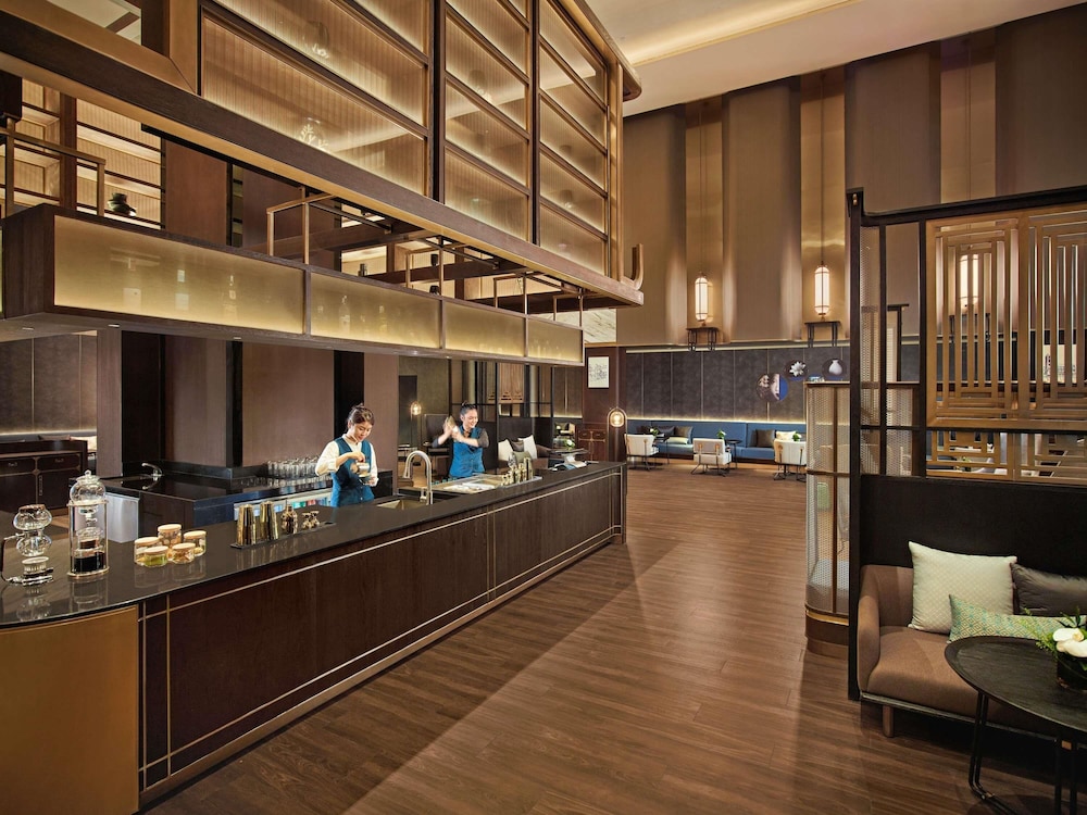 Pullman Hai Phong Grand Hotel 4/50