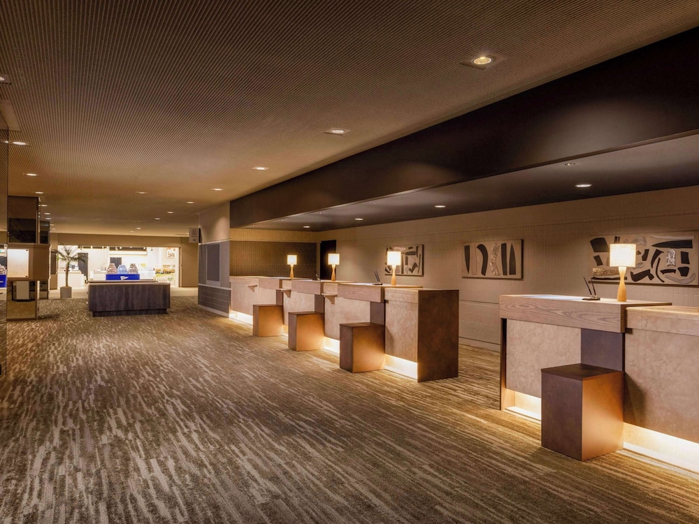 Mercure Kochi Tosa Resort & Spa 10/50