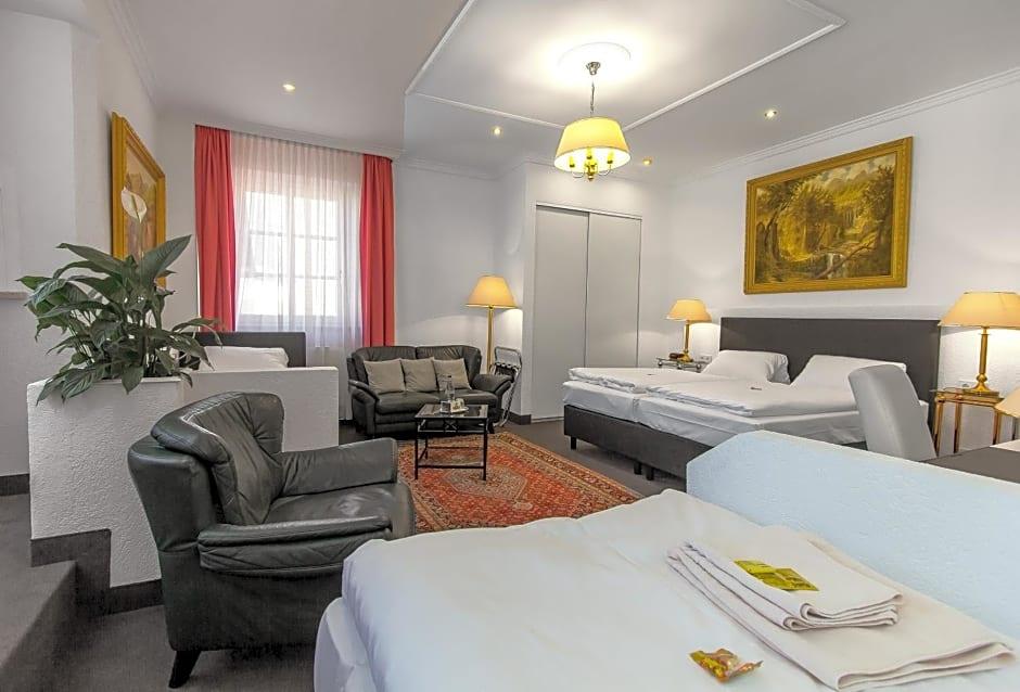 Hotel Adler 32/57