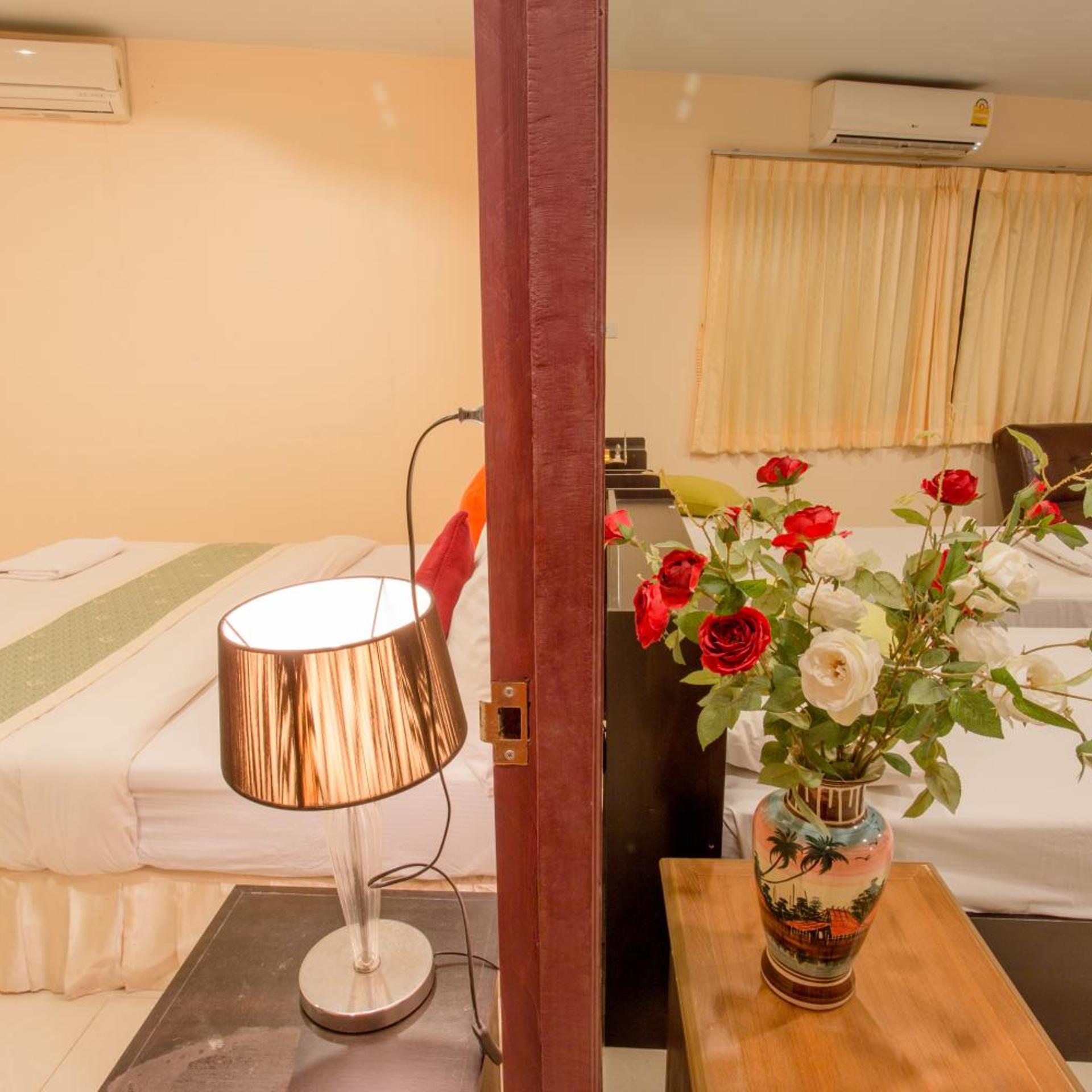 Surin Sunset Hotel 27/55
