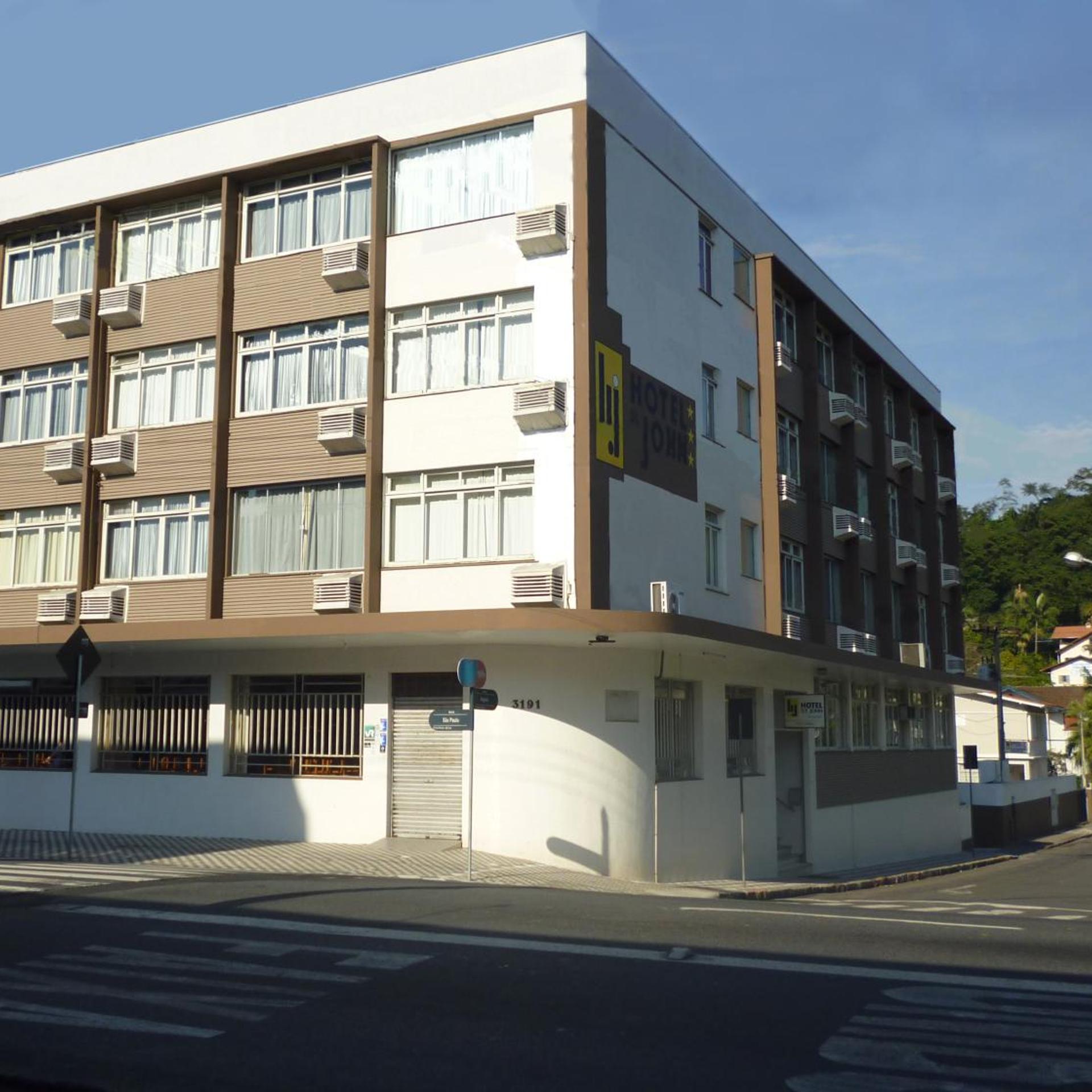 Hotel St. John 3/49