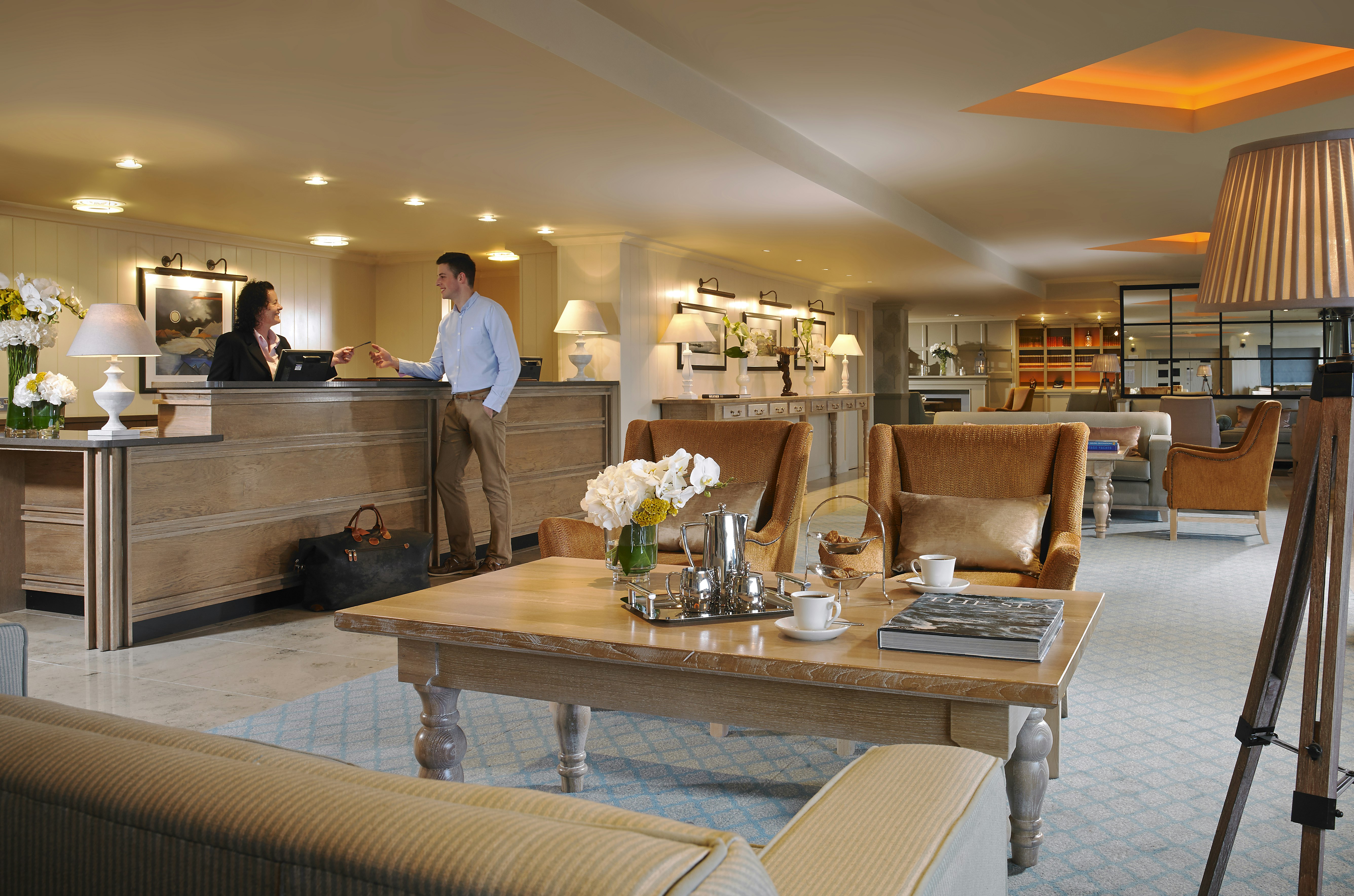 Westport Coast Hotel 68/75