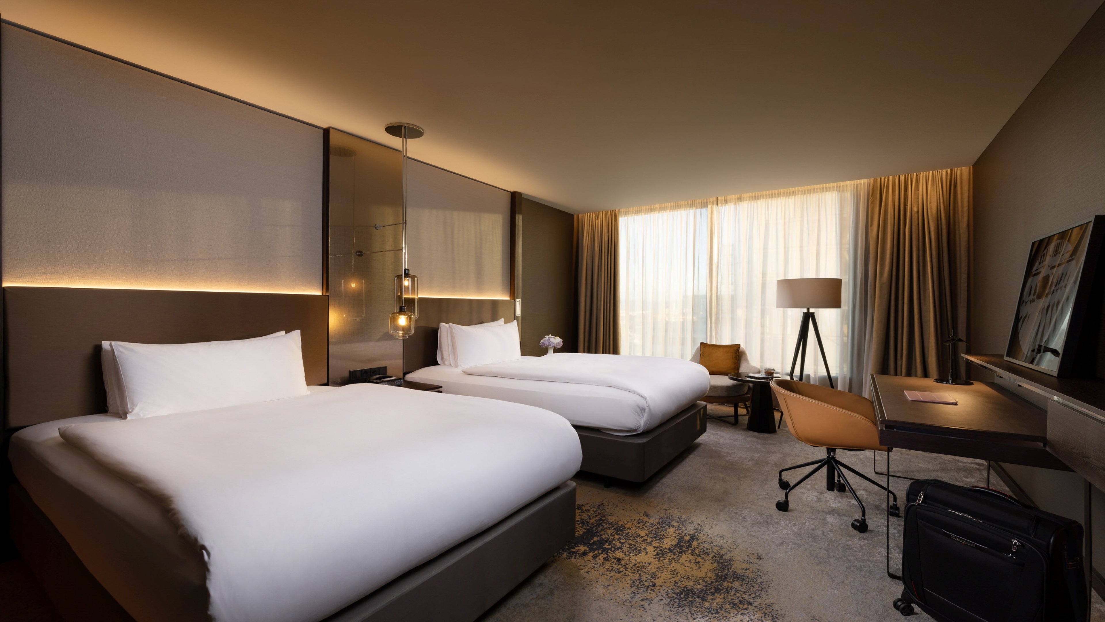 INTERCONTINENTAL LJUBLJANA 29/76