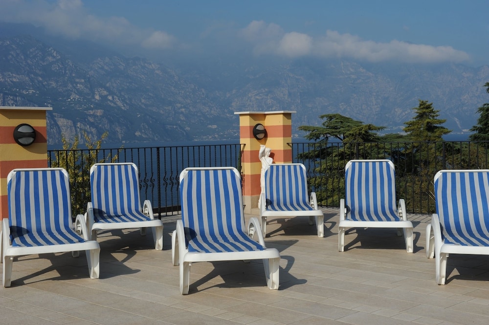 Hotel Cristallo 45/45