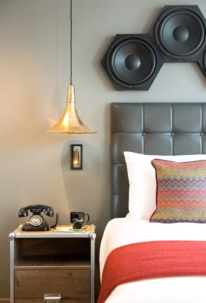 HOTEL INDIGO CARDIFF 24/63