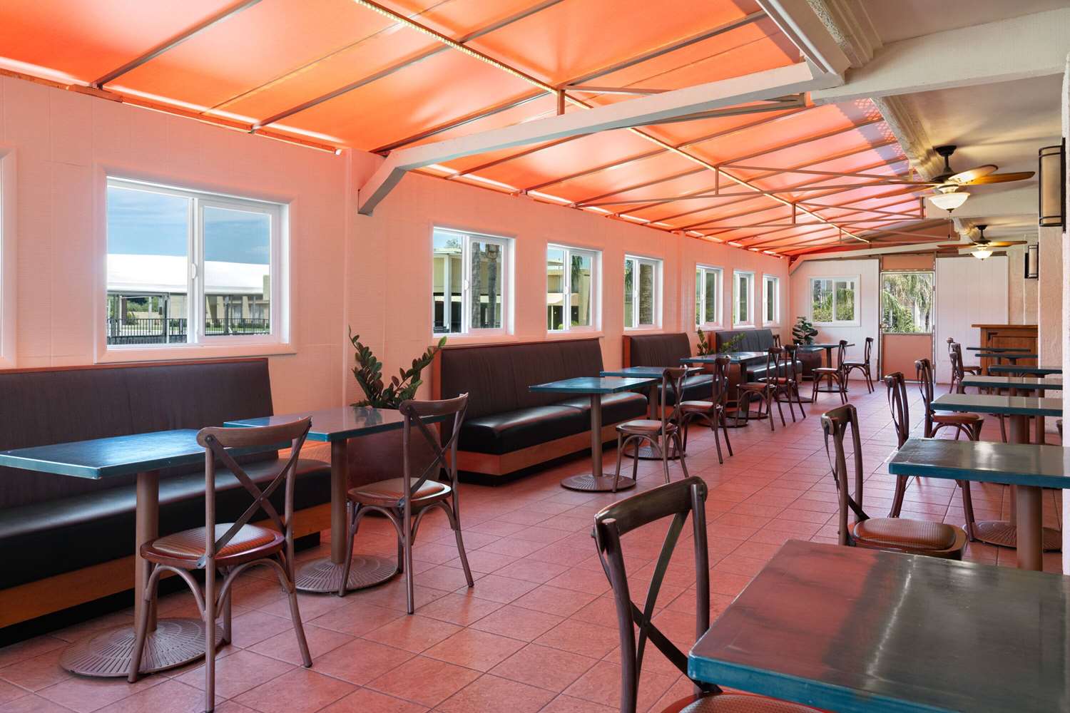 Ramada by Wyndham Tucson 39/63