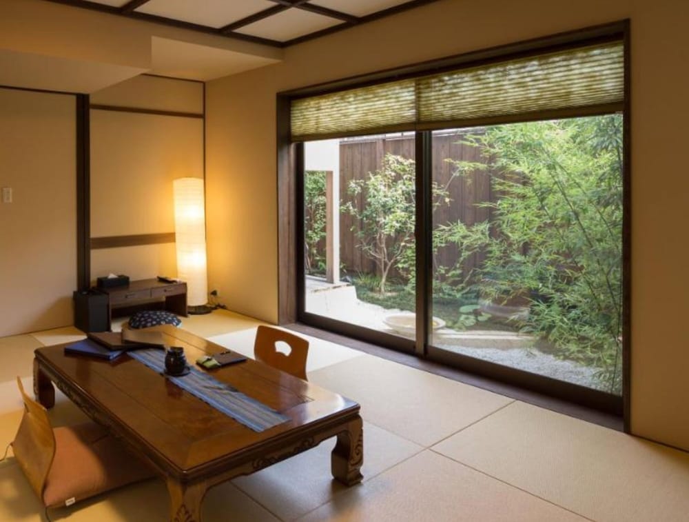 Kyoto Cha No Yado Nazuna Nijo Bettei 31/50