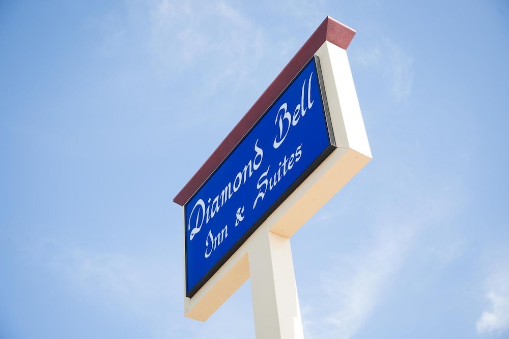 Diamond Bell Inn And Suites 3/54