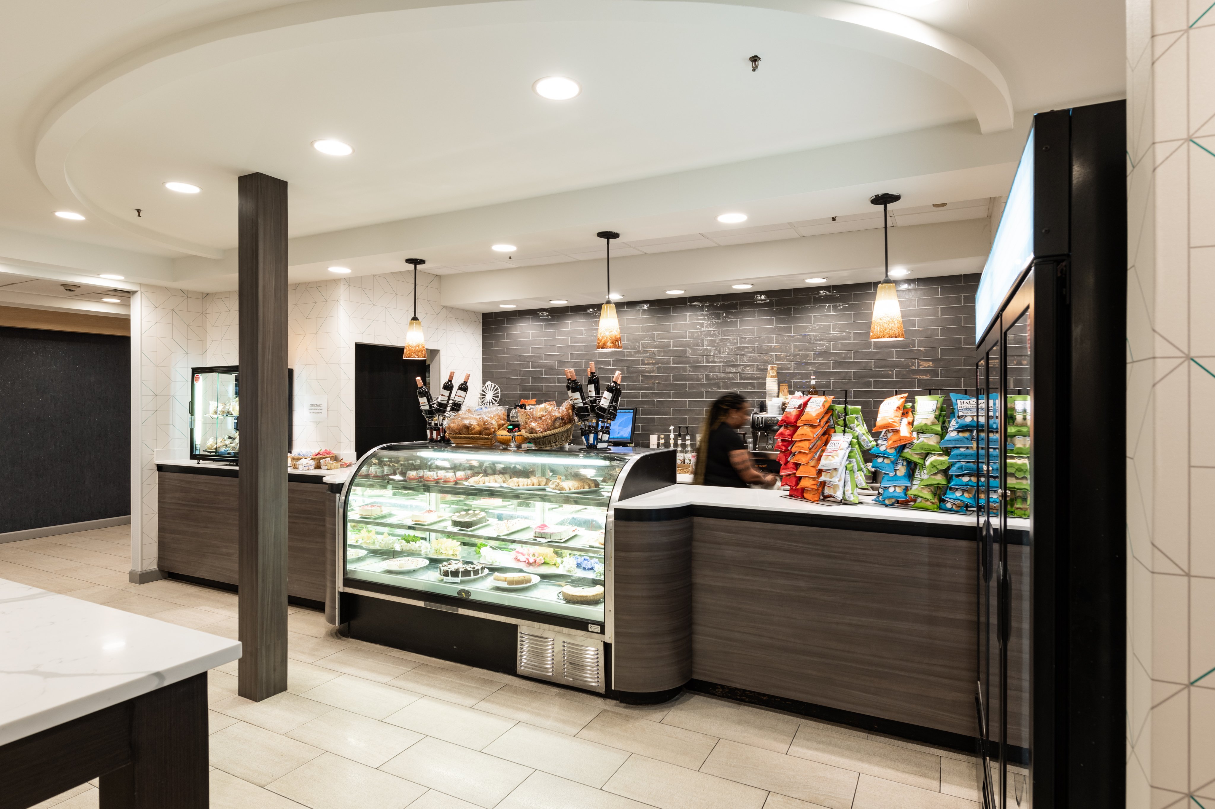 Holiday Inn Newark International Airport An Ihg Hotel 13/84