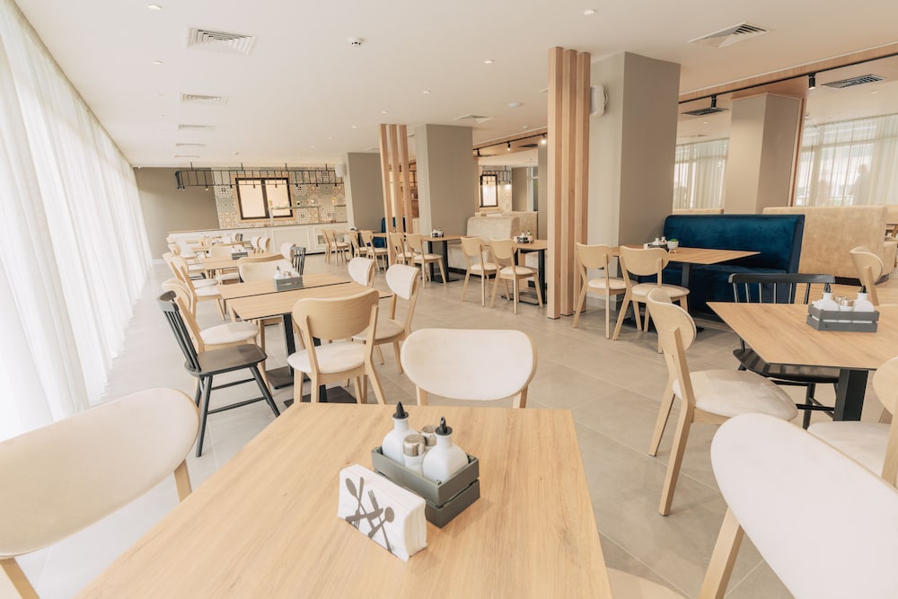 Hotel Perla 34/44